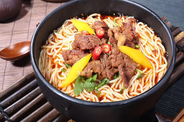 一线缘云南过桥米线加盟