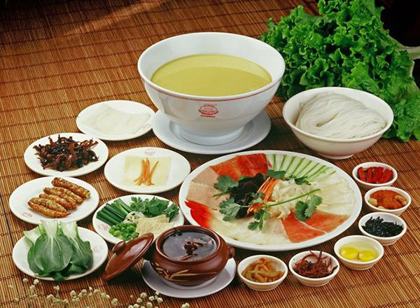 立波过桥米线加盟店