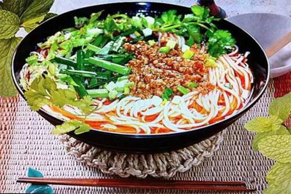 小破孩过桥米线加盟费