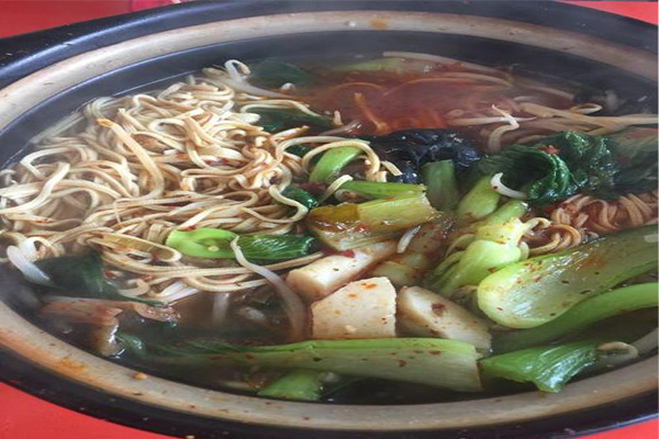 傣家妹子过桥米线加盟费