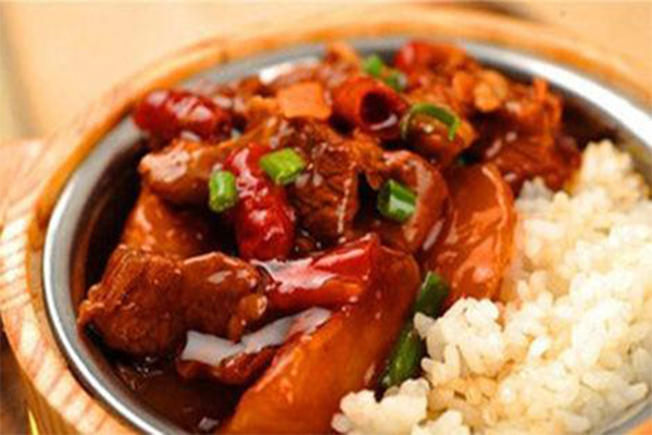 一品香木桶饭加盟费