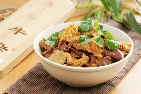 彬彬牛杂加盟费