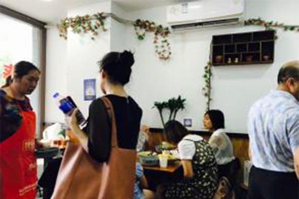 王鲜生馄饨加盟费