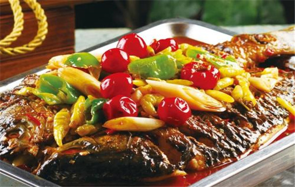 渔哥无骨烤鱼饭加盟