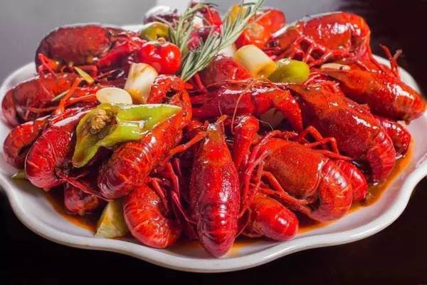 三只小龙虾加盟费