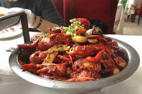 小李子龙虾加盟门店