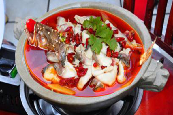 红谷滩石锅鱼加盟费