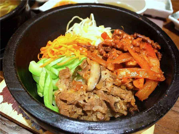 米哥家烤肉拌饭加盟