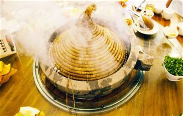 鱼汇鲜蒸汽石锅加盟费