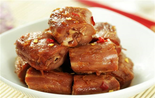 六姐玩味鸭脖加盟