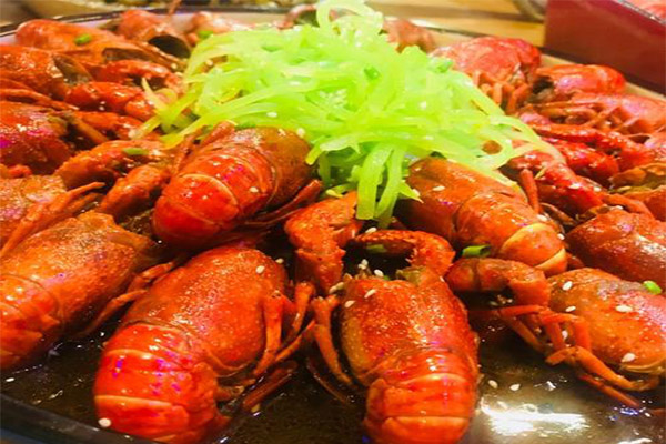 鲁小三龙虾加盟费