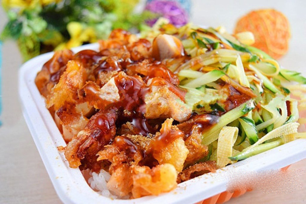 爽哥烤肉拌饭加盟费