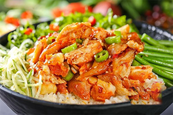 膩爱烤肉拌饭加盟费