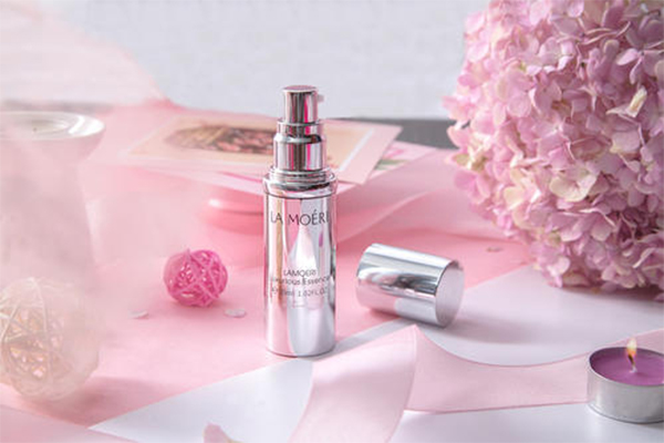 艾三化妆品加盟费