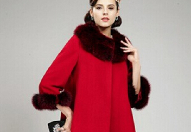 艾尔斯岩女装加盟门店