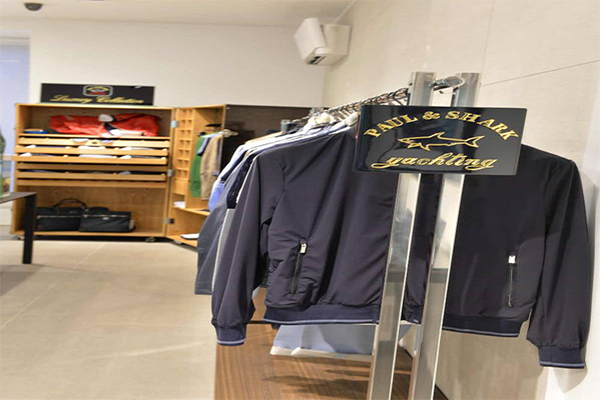 保鲨男装加盟费