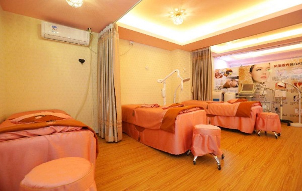 北方佳人美容院加盟费