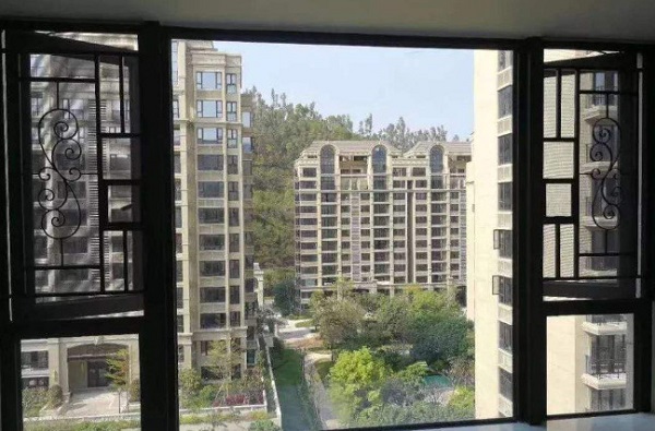 百分百全开窗加盟费