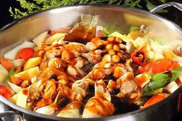 邹县令七品焖锅加盟费