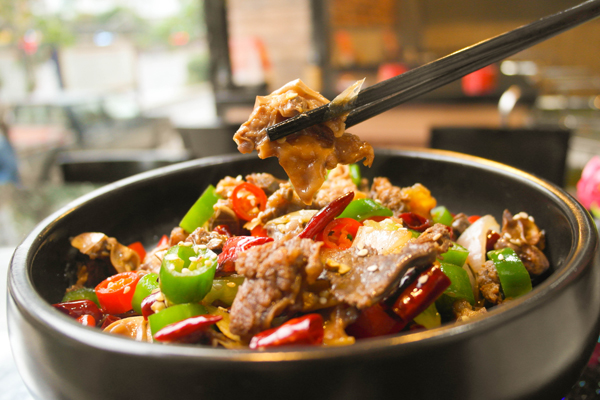 亿邦干锅牛肉加盟多少钱？