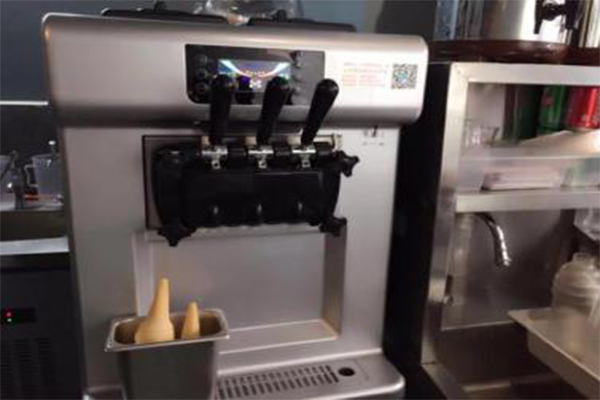 东贝冰淇淋机加盟费