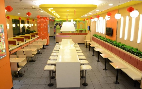 鱼啦啦快餐加盟