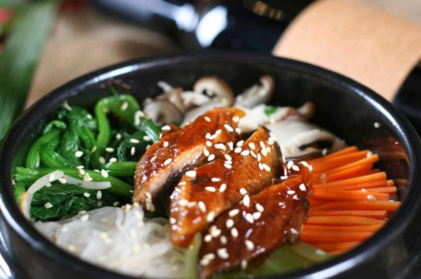 紫香园石锅拌饭加盟费