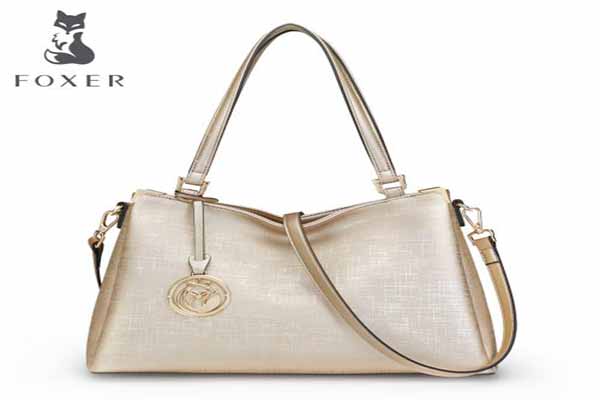 金狐狸女包加盟费