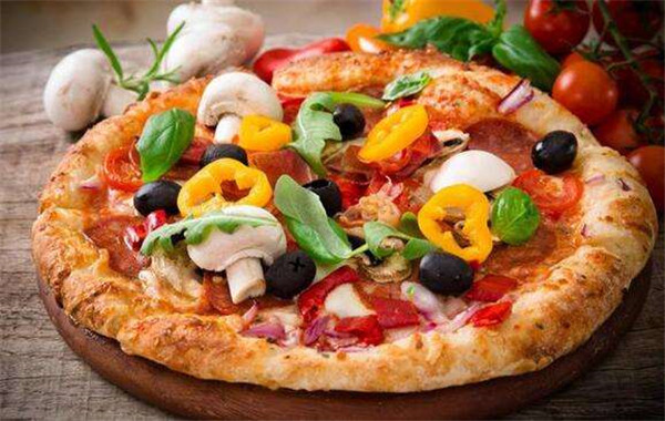 意莫客披萨自助餐厅加盟费