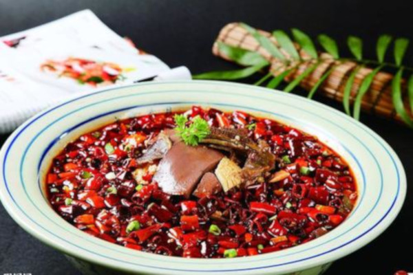 老周毛血旺加盟