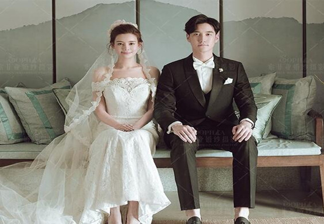 索菲亚婚纱摄影加盟