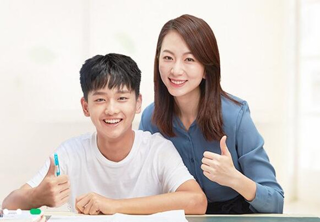 轻轻教育加盟门店