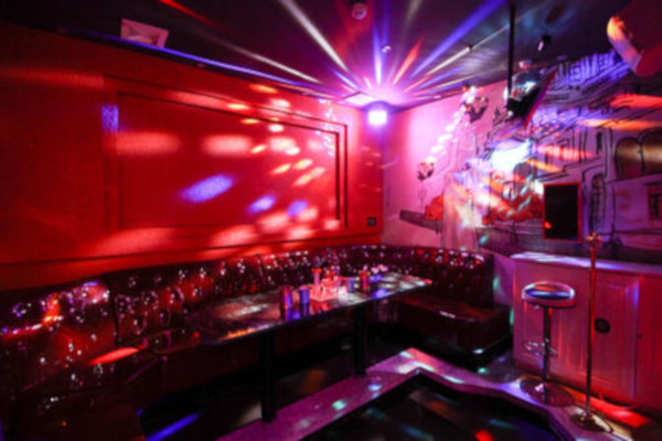 时尚100ktv加盟费