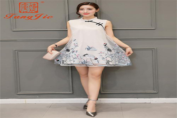 唐婕女装