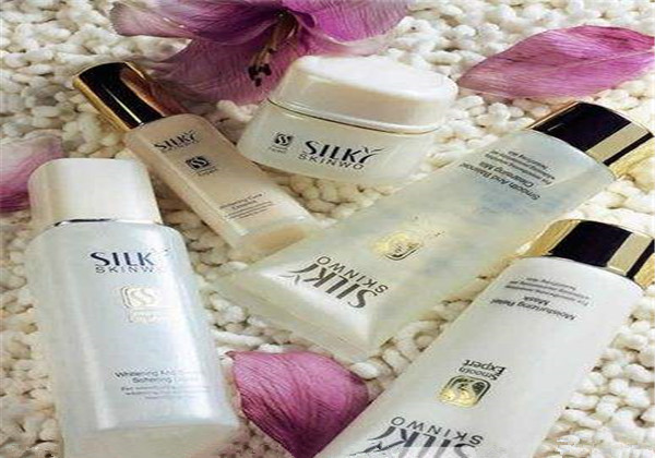 丝妍华化妆品加盟费