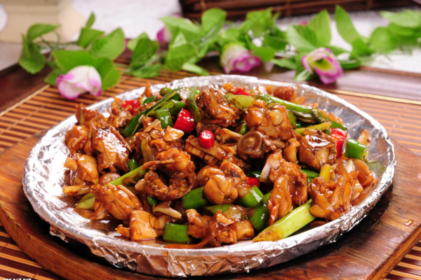 欧尼喔铁板鸡韩国料理加盟店