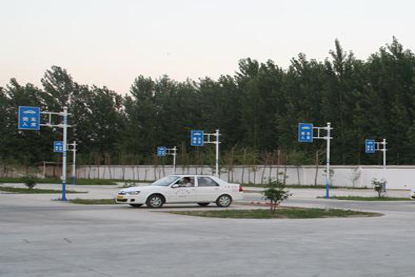 通达驾校加盟费