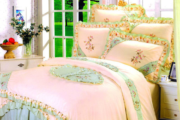 梦彩家纺加盟费