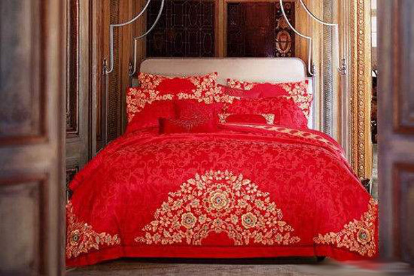 66°C浪漫家纺加盟费