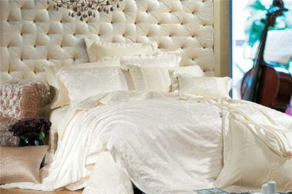 亚萍家纺加盟费