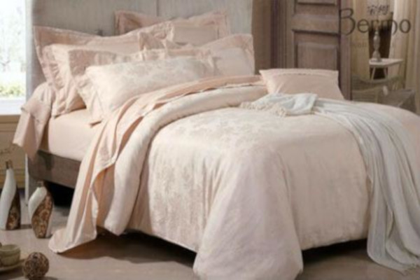 佰年情家纺加盟费