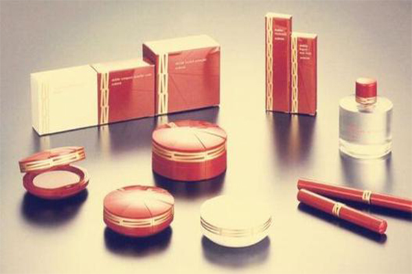 秀臣化妆品加盟门店