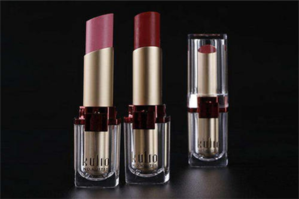 秀臣化妆品加盟费