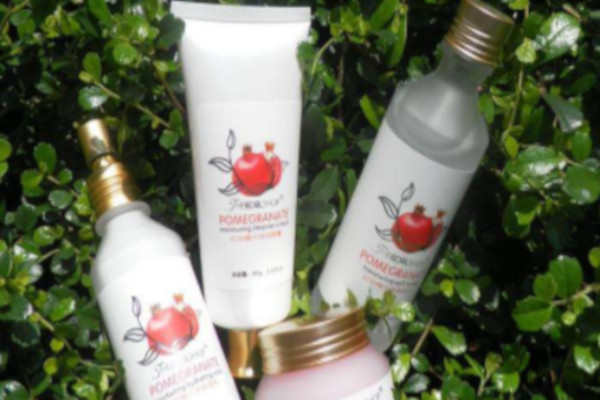 百度百丽化妆品加盟费