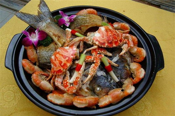 重庆滋格馆鱼火锅加盟费