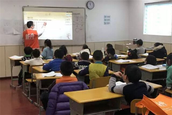 新舟教育加盟费