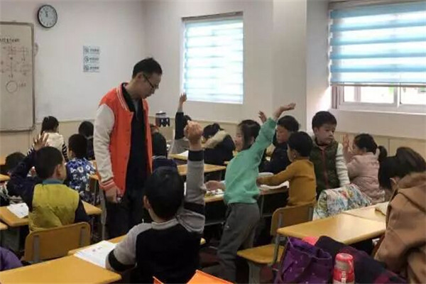 新舟教育加盟费