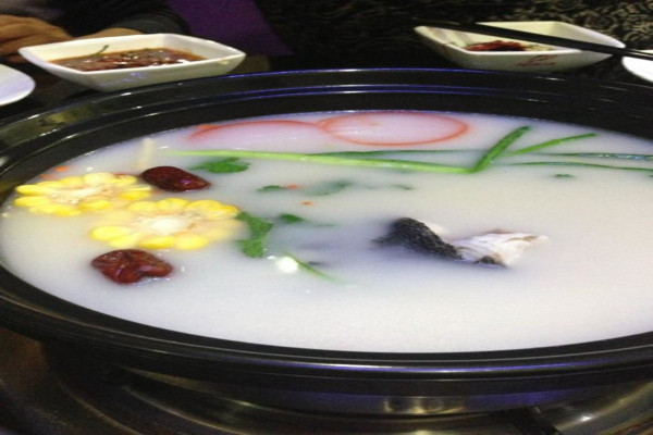 鲜上鲜斑鱼火锅加盟费