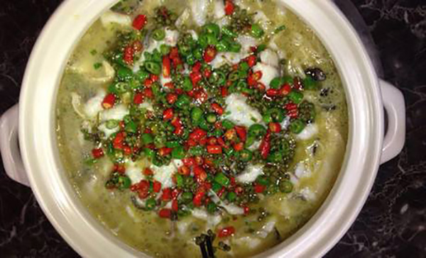 十二喜青花椒鱼火锅加盟店