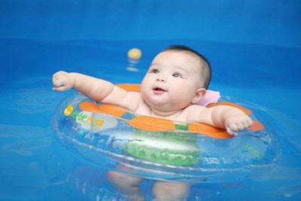 海豚贝贝婴儿游泳馆加盟费